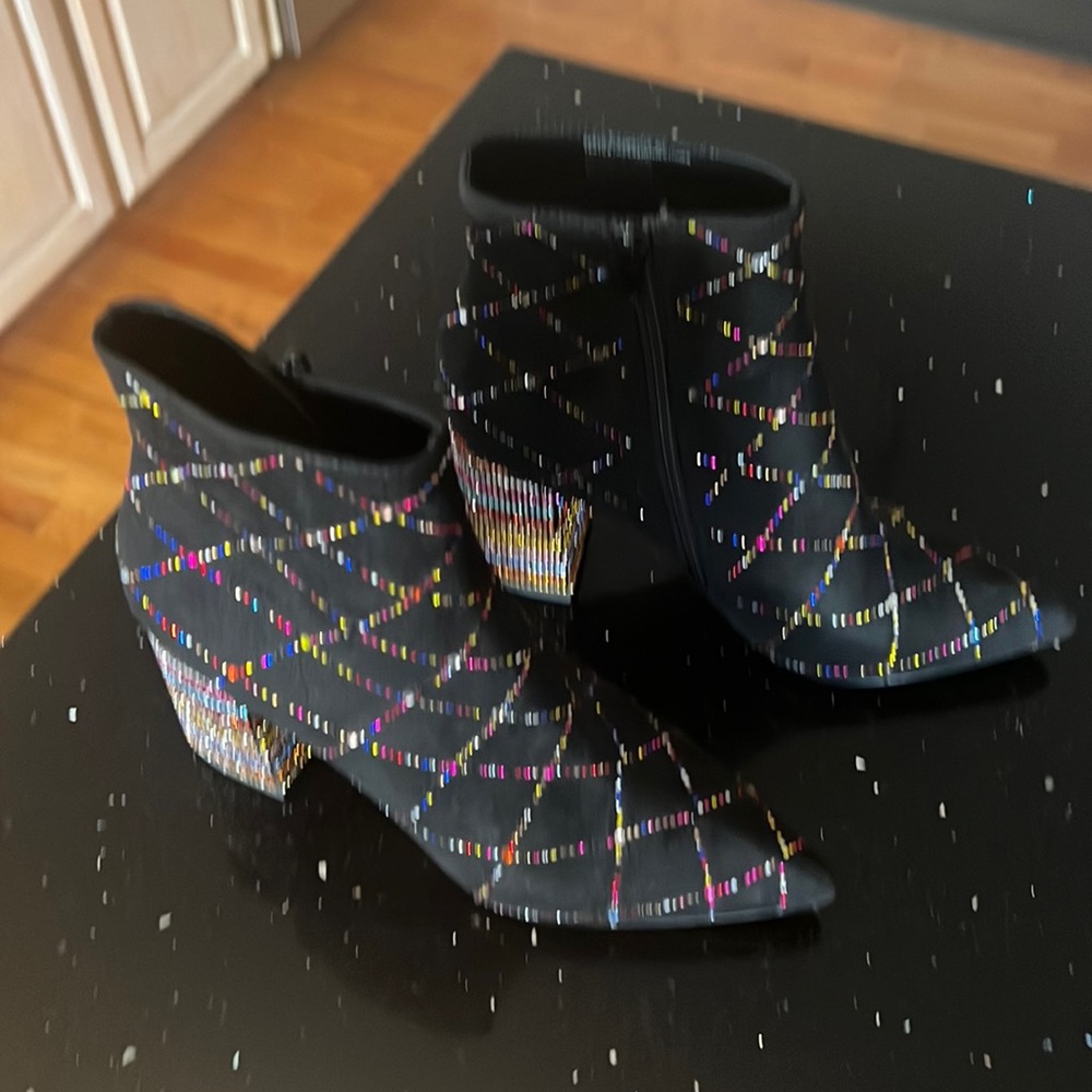 Betsey Johnson boots, black